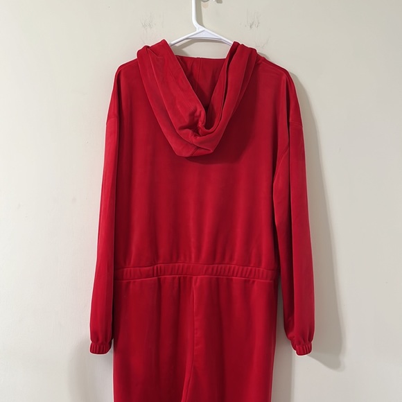 Juicy By Juicy Couture Red Velour Long Sleeve Jumpsuit Size XXL - Picture 10 of 12